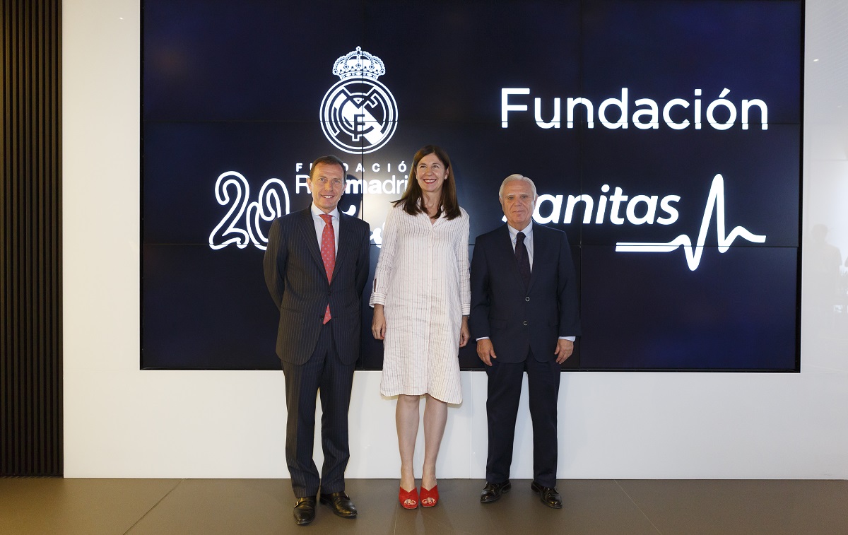 Firma de convenio de la Fundación Sanitas y la Fundación Real Madrid por el deporte inclusivo