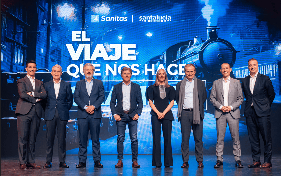 De izquierda a derecha: Fernando Calvín (director de Negocio Presencial de SANTALUCÍA), Julio Marcos (director de Acuerdos de Distribución de Sanitas Seguros), Javier Ibáñez (director general de Sanitas Seguros), Pedro Delgado (ex ciclista profesional y miembro del Equipo Sanitas), Esperanza Salas (directora de Alianzas de Sanitas Seguros), Dominique Uzel (director general de Negocio de SANTALUCÍA), doctor César Morcillo (director médico de Sanitas y Bupa Europa & LatinAmerica), y Javier Campos (director de Negocio Digital, Directo y Alianzas de SANTALUCÍA).